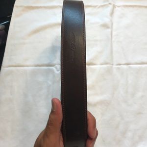 Titleist Ben Vokey leather belt.